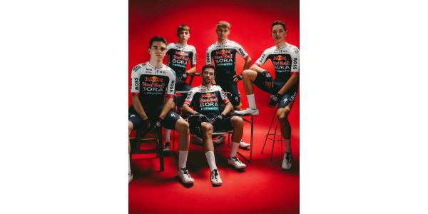 Wanneer wordt de droom van de legendarische renner Roglic om de Tour de France te winnen werkelijkheid? Wanneer wordt de droom van de legendarische renner Roglic om de Tour de France te winnen werkelijkheid?